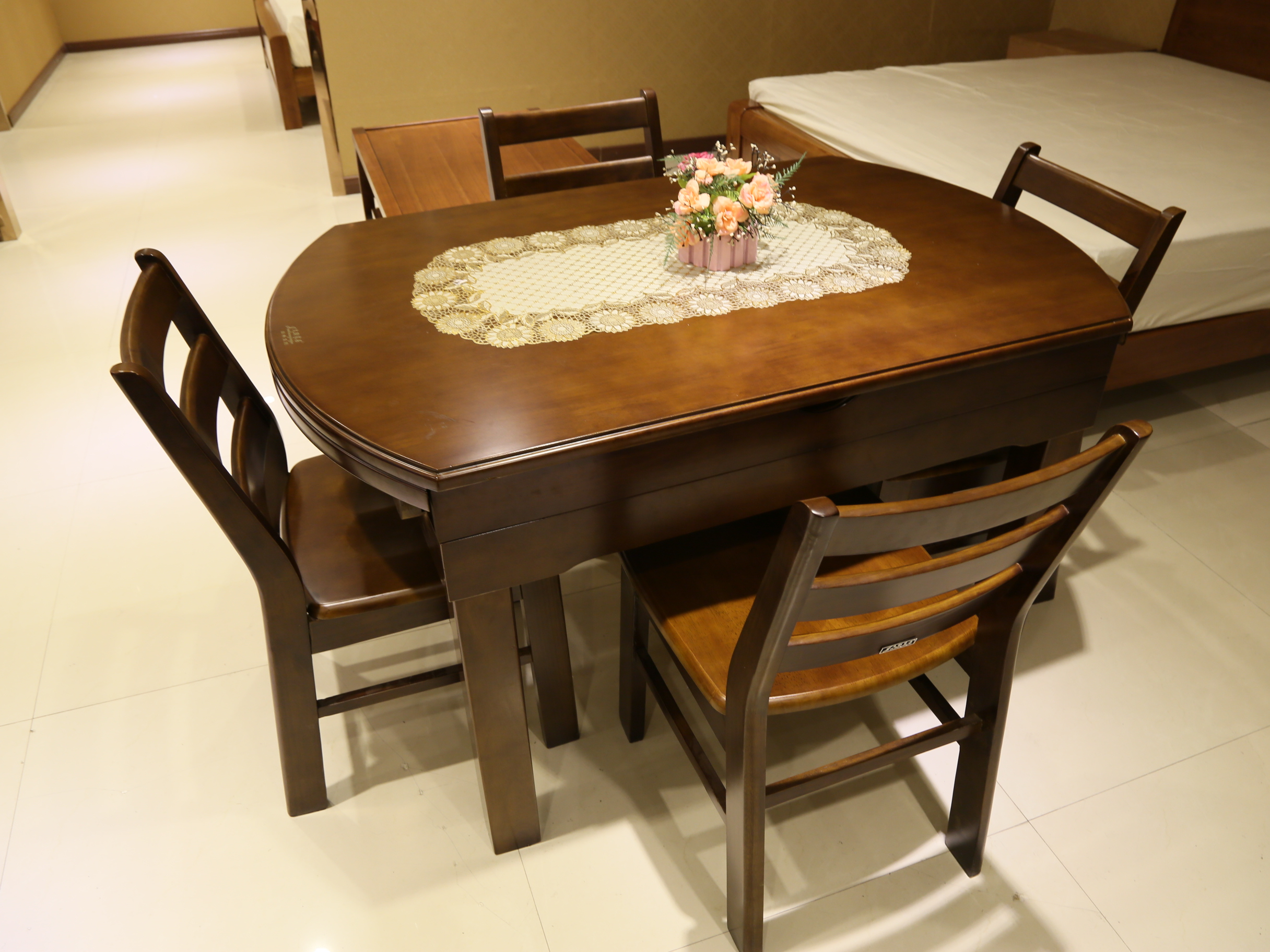 白橡木实木餐桌椅